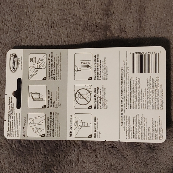 Command Damage-Free Hanging Picture Clips. 2 Packages. - Picture 2 of 4